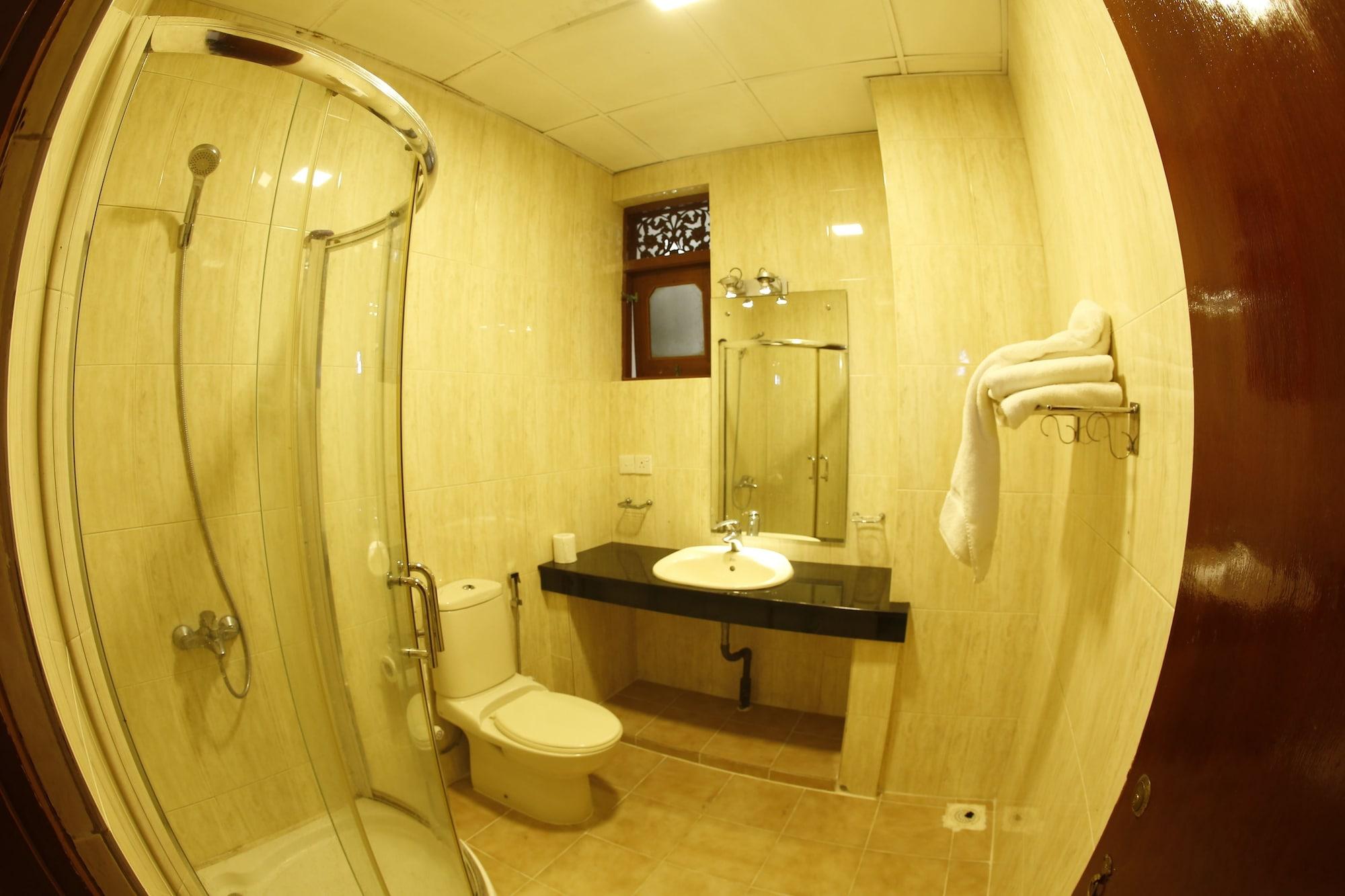 Zand Negombo Ettukala 外观 照片