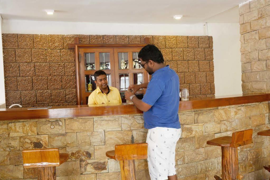 Zand Negombo Ettukala 外观 照片