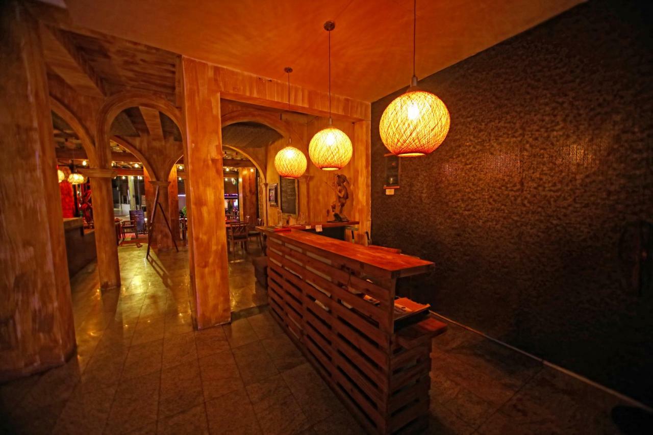 Zand Negombo Ettukala 外观 照片
