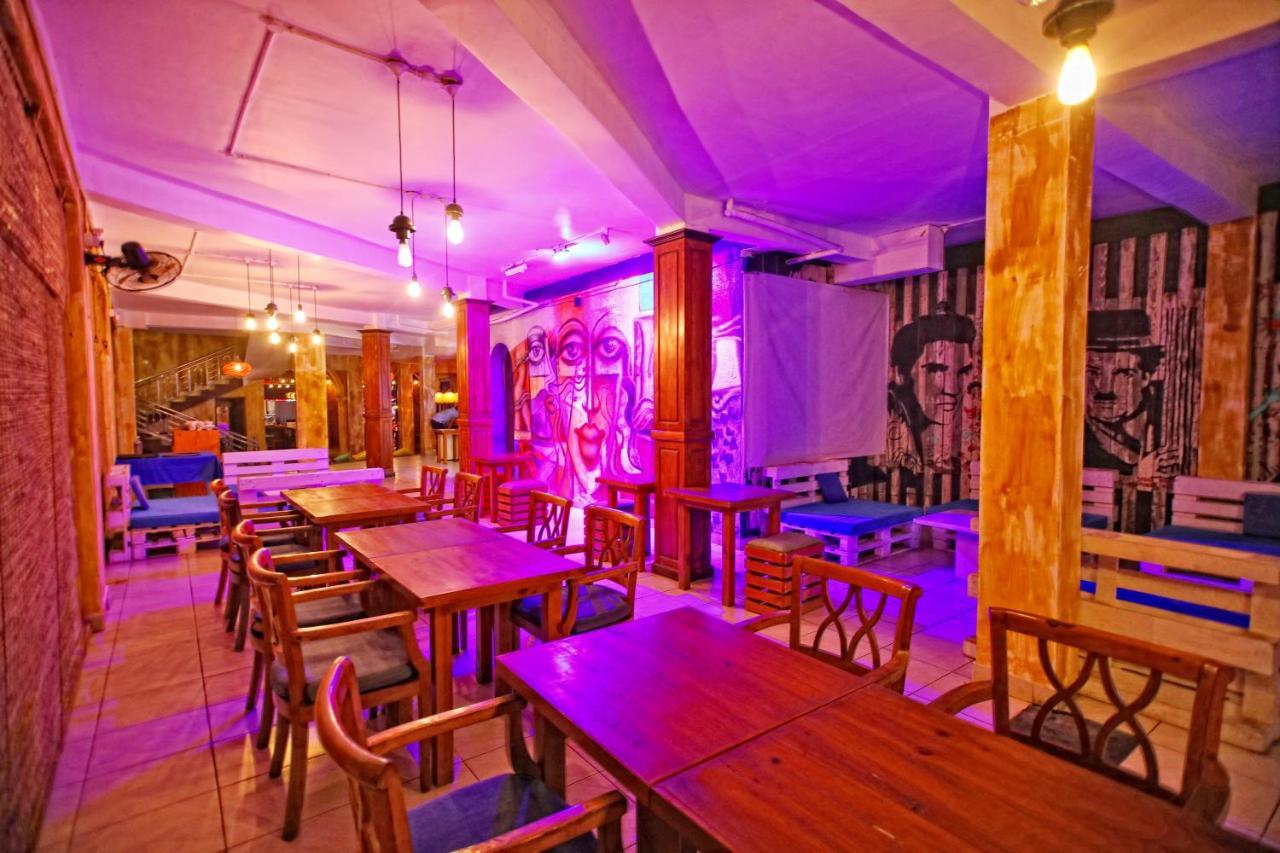 Zand Negombo Ettukala 外观 照片