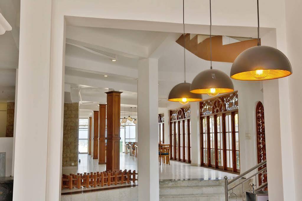 Zand Negombo Ettukala 外观 照片