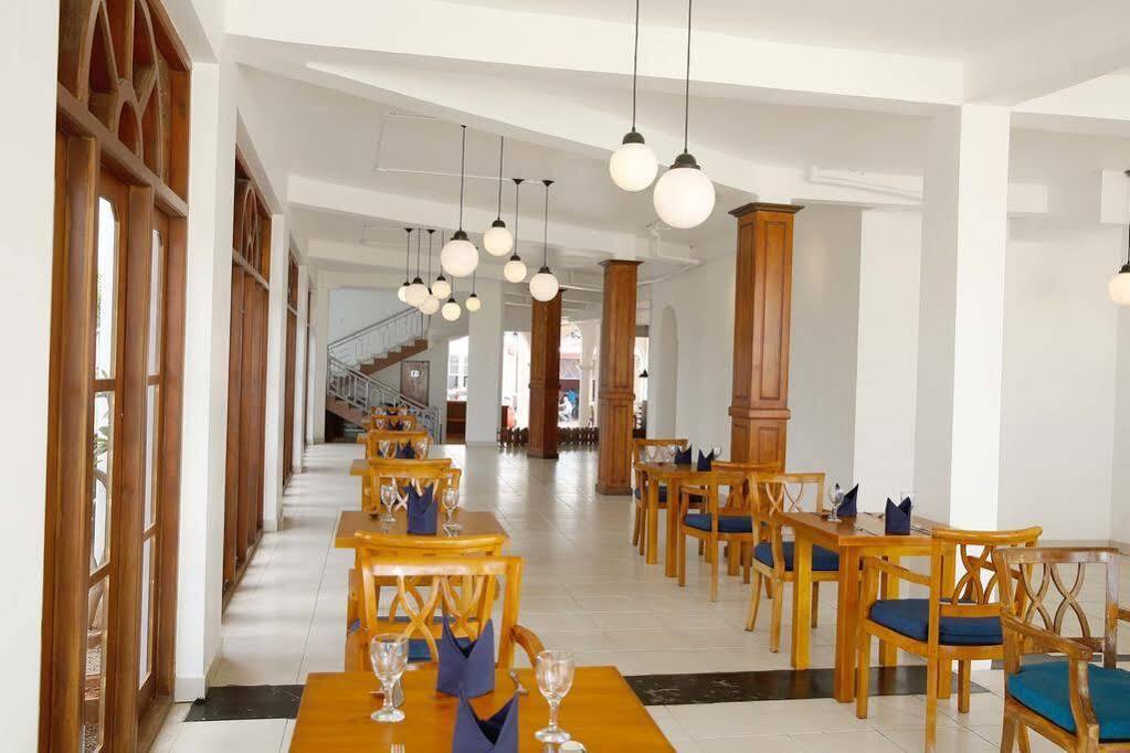 Zand Negombo Ettukala 外观 照片